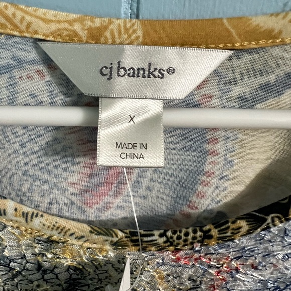 CJ Banks top, size X (14W). NWOT. - Picture 2 of 8